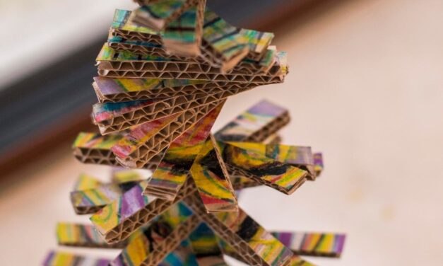 Craft a Festive Paper Strip Christmas Tree with Dan the Gardener & Friends!